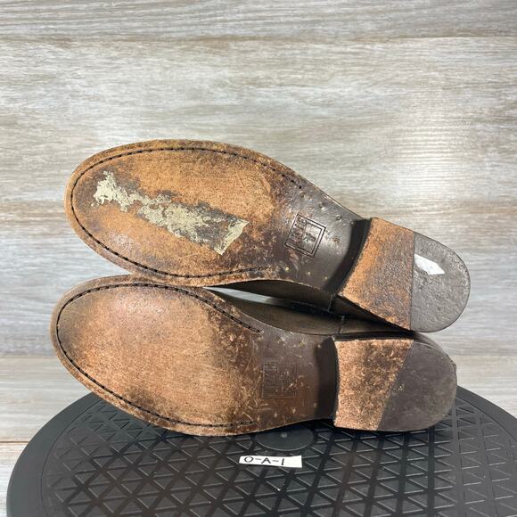 Frye Melissa Button Zip Short Ankle Boots Brown Leather Womens Size 6 - Picture 9 of 9